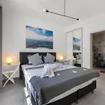Casa Surfer's Sanctuary - Algarve 度假居 维拉多比斯坡
