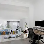 Дом отдыха Casa Surfer's Sanctuary - Algarve Вила-ду-Биспо